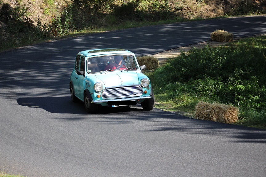 MINI AUSTIN 1000.